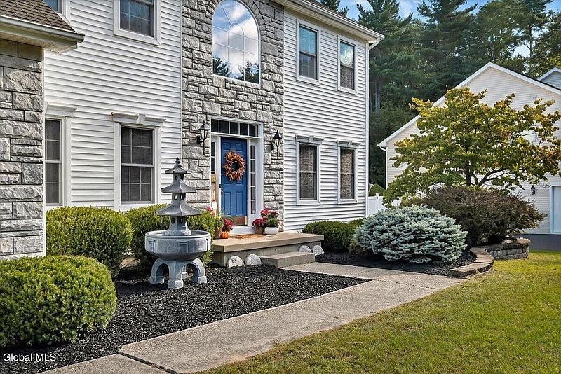 4th image of 20 Birch Hill Road