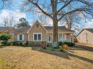 7093 Brady Hill Dr, Cordova, TN 38018