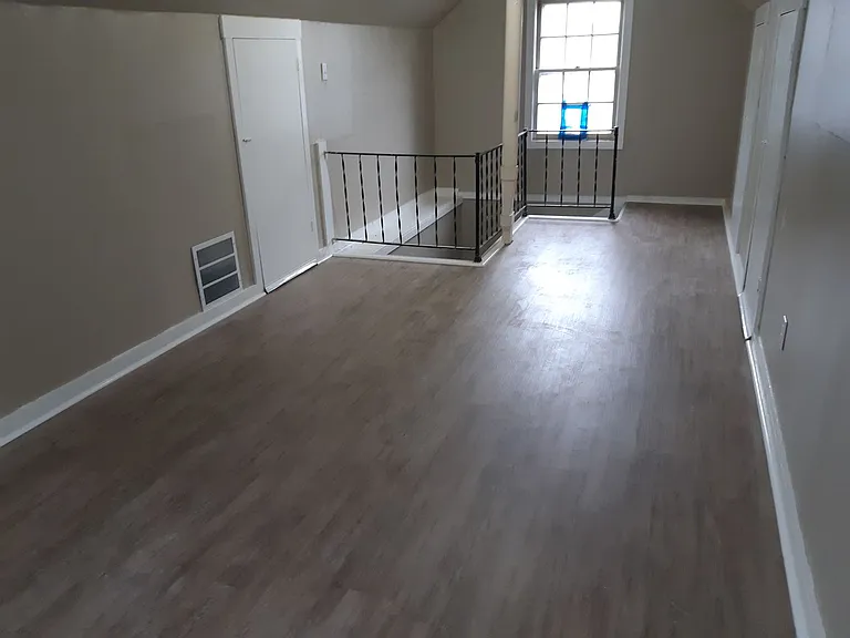 4109 Midway Ave — Photo 1