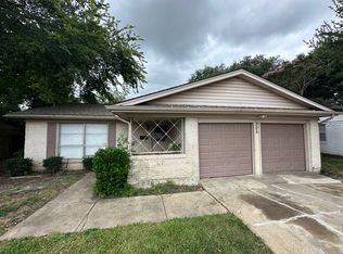 305 Dogwood Dr, Richardson, TX 75080