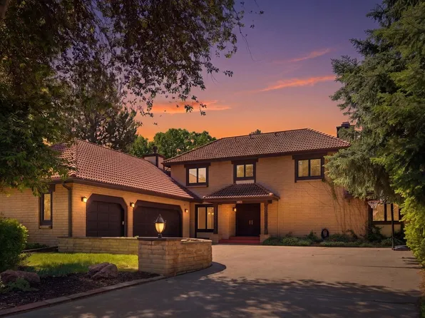 1625 Brentford Ln, Fort Collins, CO 80525