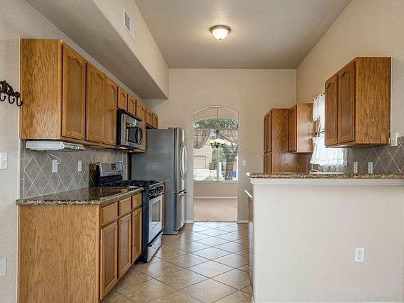 5th image of 3719 Ascencion Cir