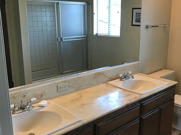 2112 Pullman Ln — Photo 16