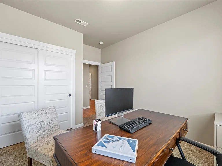 514 Constance Ave — Photo 13