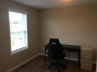 431 Manchester Pl, Bristol, TN 37620