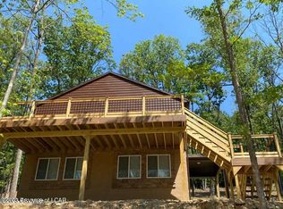 538 Sugarloaf Heights Rd, Drums, PA 18222