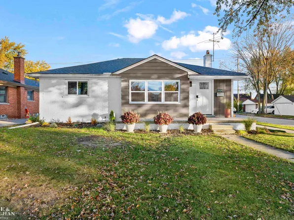 21129 Erben St, Saint Clair Shores, MI 48081