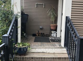 10 Pearl St #12-A, Burlington, VT 05401