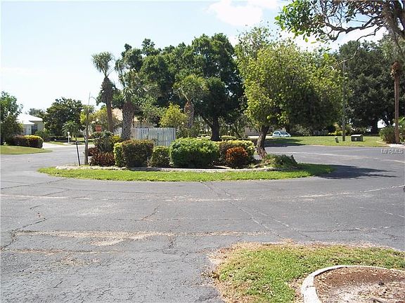3rd image of 1302 Spry Ct #1302
