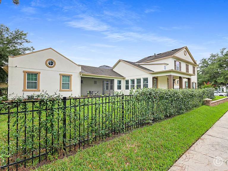 5302 Fishhawk Ridge Dr — Photo 18