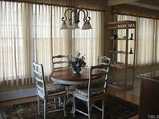 Breakfast Room