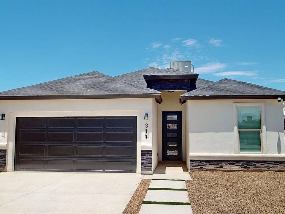 1st image of 311 Hacienda Escondida