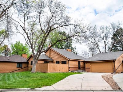 19 S Eagle Cir, Aurora, CO, 80012