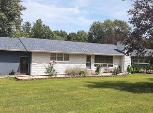 1003 E McCracken Rd, Ozark, MO 65721