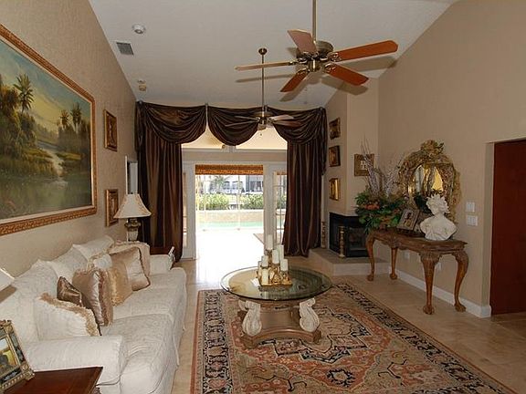 2nd image of 3918 Madrid Ct