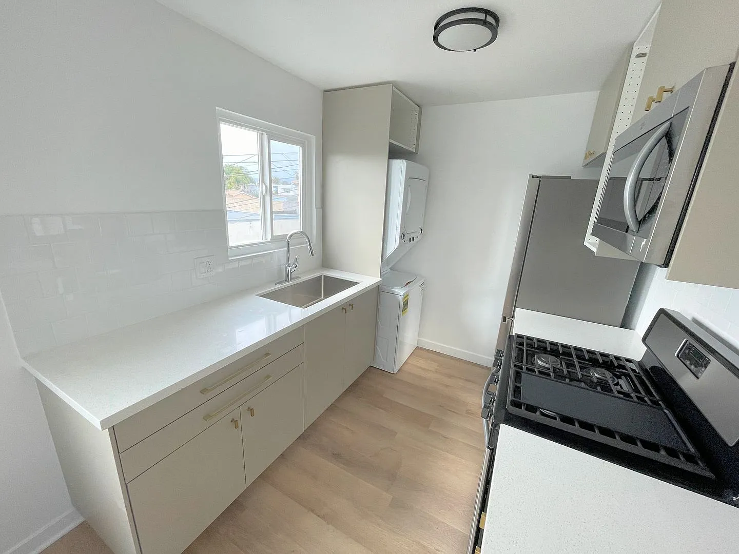 5347 Blackwelder St. — Photo 2