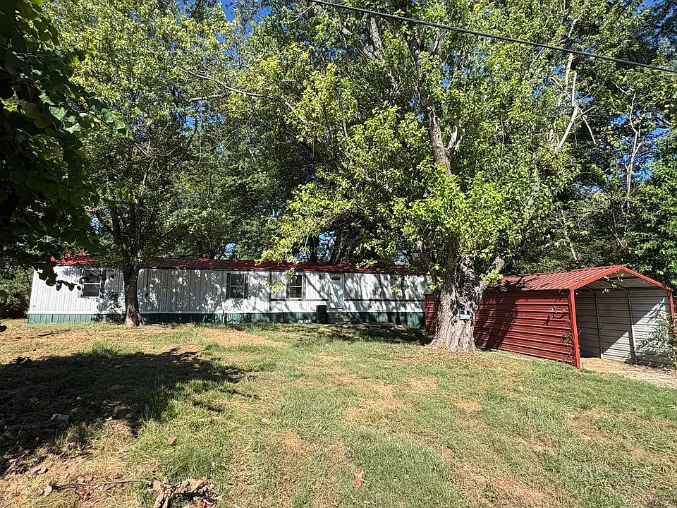 131 Mapleleaf Dr
