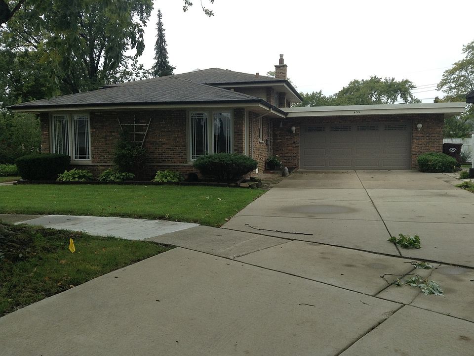 1st image of 638 De Angelis Ct