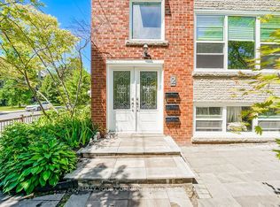 2 Rowley Ave, Toronto, ON M4P 2S8