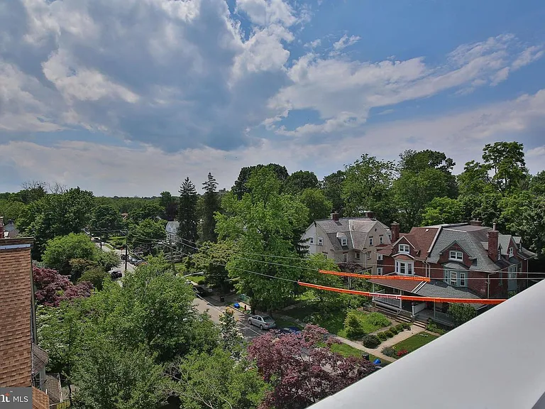 18 W Phil Ellena St #B2 — Photo 14