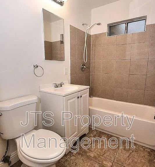 5302 Gordon Dr — Photo 13