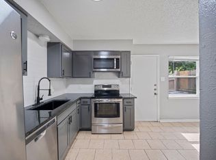 509 N Elm St #10, Arlington, TX 76011
