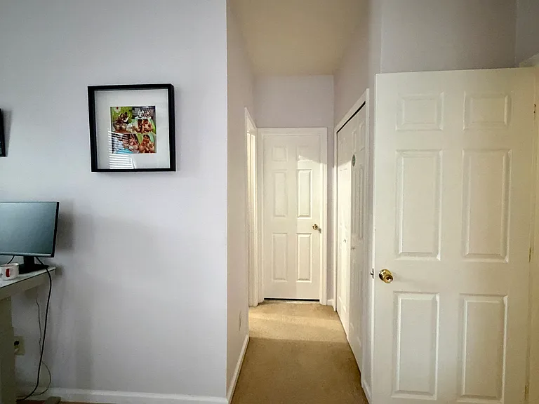 50 Clover Pl — Photo 11