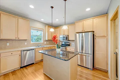 10741 Falling Water Ln #B — Photo 4
