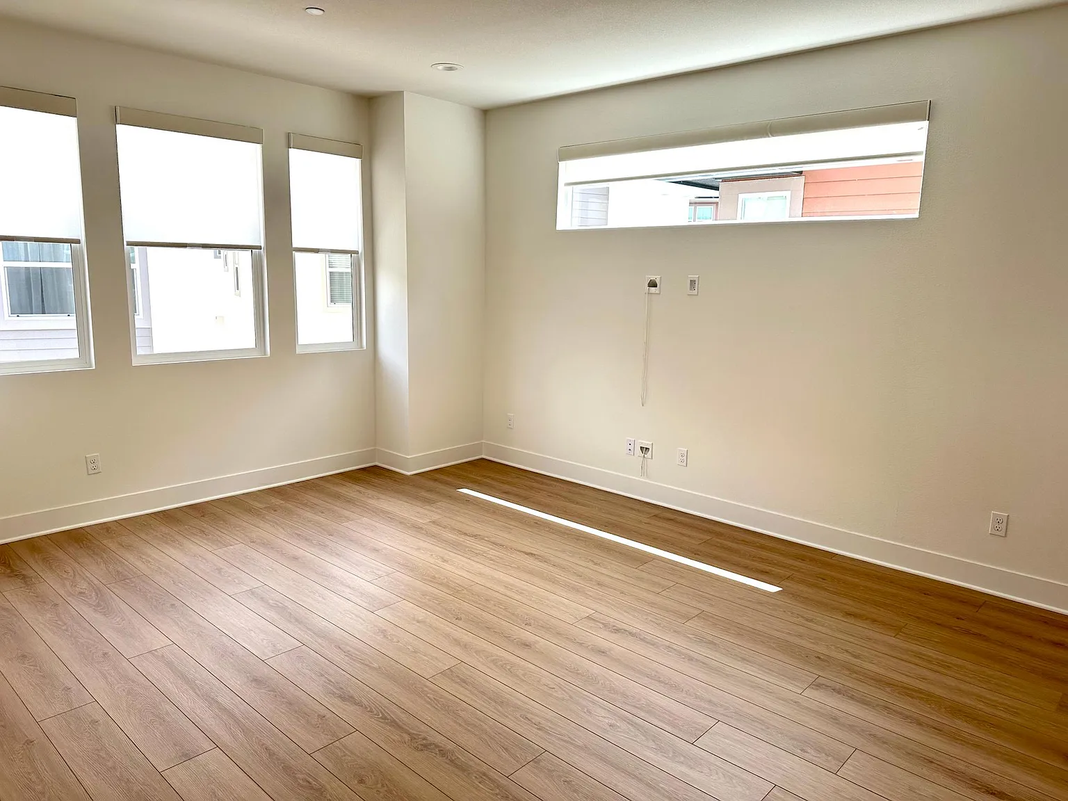 3 bed, 3.5 bath, 1816 sqft, $5,500 — Photo 4