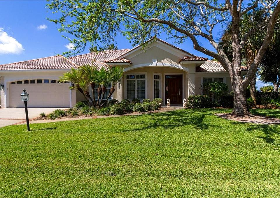 1st image of 1800 Paseo Del Lago Ln