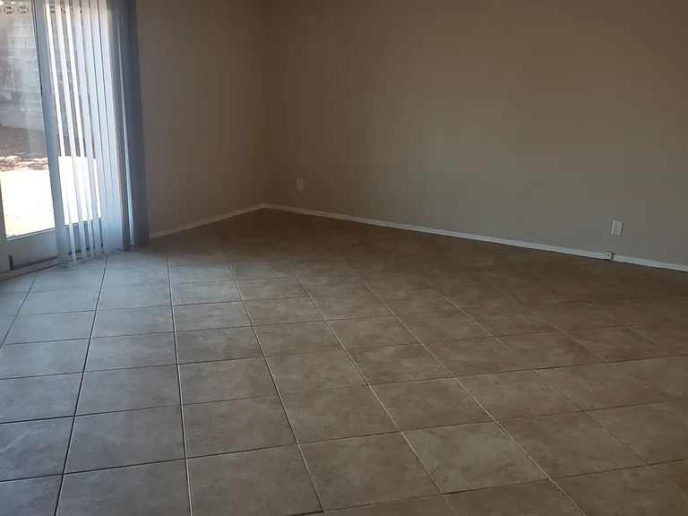 322 Esquina Dr — Photo 12