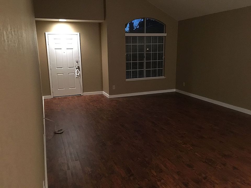 1st image of 17100 Linda Mesa Dr