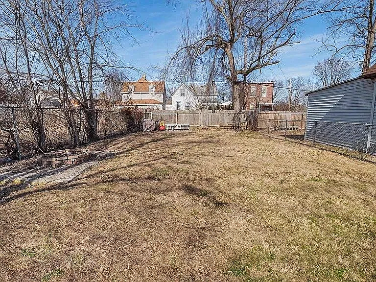 147 E Etta Ave — Photo 16