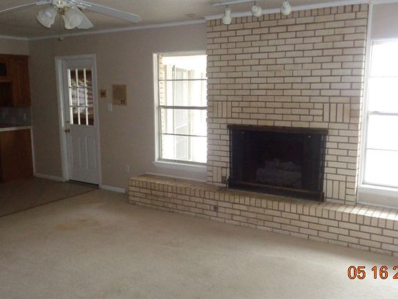 3rd image of 5603 W Gore Blvd