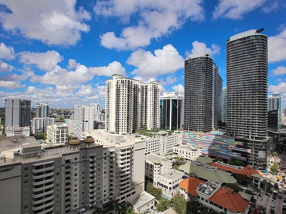 2nd image of 1000 Brickell Plz #2302
