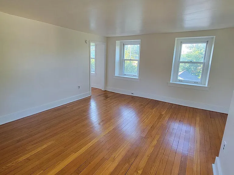 110 Gumbes Rd #2ND FLOOR — Photo 3