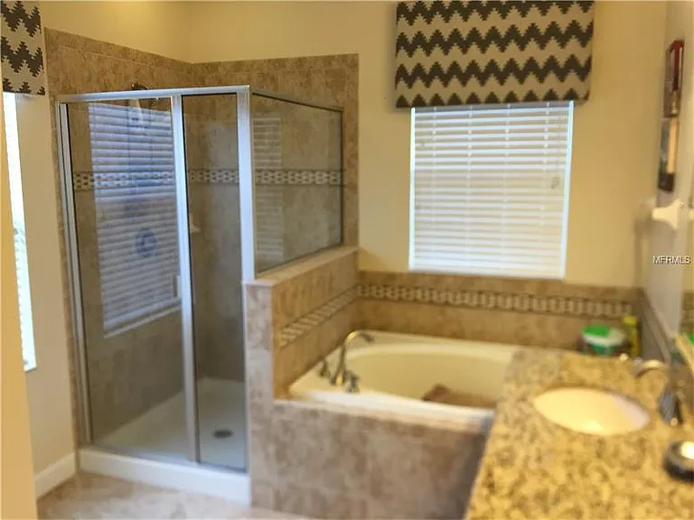 6206 Point Hancock Dr — Photo 9