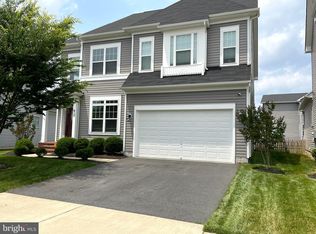 817 Dunraven Way, Purcellville, VA 20132