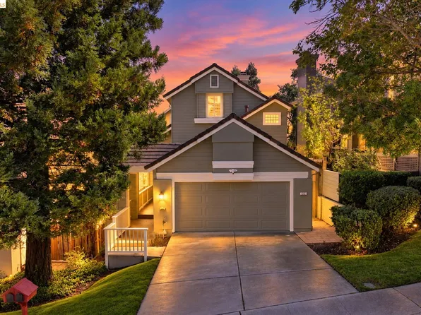 1637 N Clear Creek Pl, Danville, CA 94526