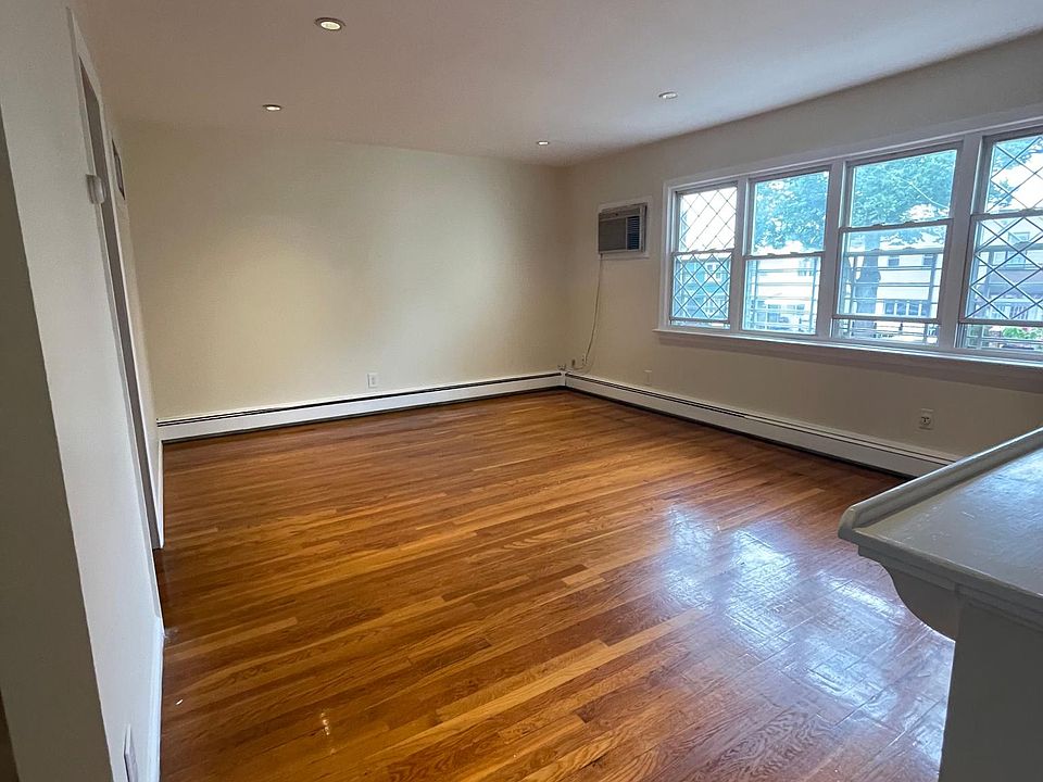 1st image of 8764 124th St Floor 2