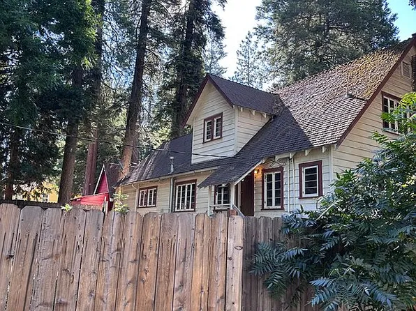6185 Pony Express Trl, Pollock Pines, CA 95726