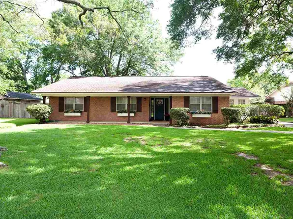 4870 Teakwood Ln, Beaumont, TX 77706