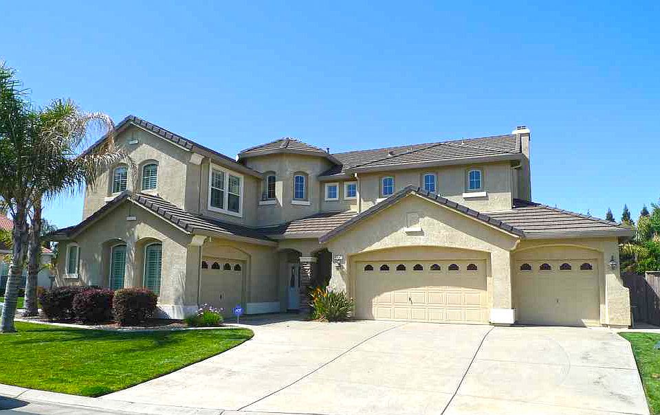 1st image of 8447 Almanera Ln