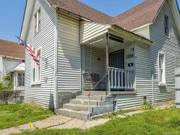 1246 Junction St, Detroit, MI 48209