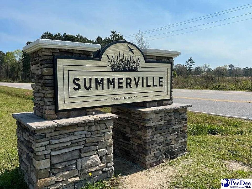 2nd image of 4972 Lullwater Dr