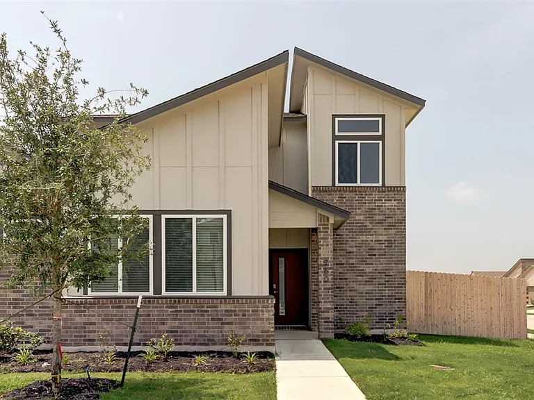 760 Double Mountain Rd — Photo 1