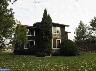 1030 W Chestnut St, Virginia, MN 55792