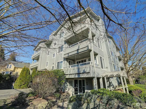2448 NW 59th Street #201, Seattle, WA 98107