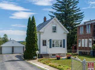 207 Howard St, Lawrence, MA 01841