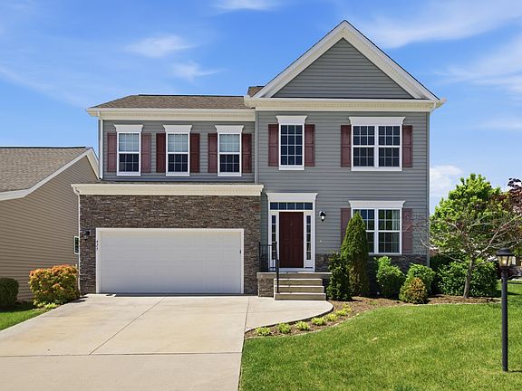 2nd image of 625 Dewdrop Ln